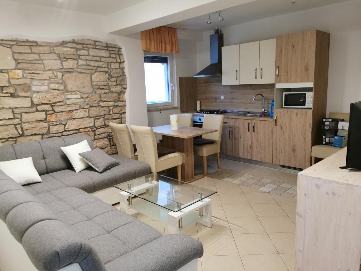 Meressa Paolia Apartments Novigrad Istria Exteriör bild