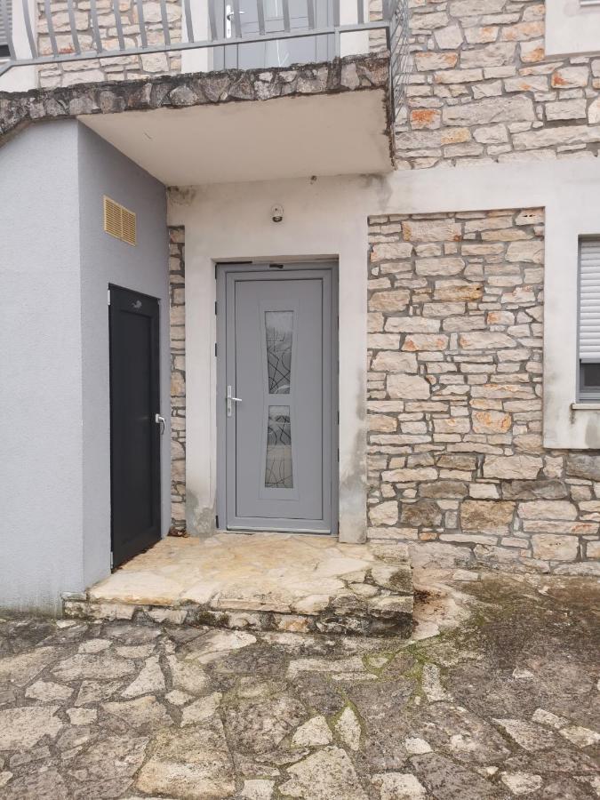 Meressa Paolia Apartments Novigrad Istria Exteriör bild