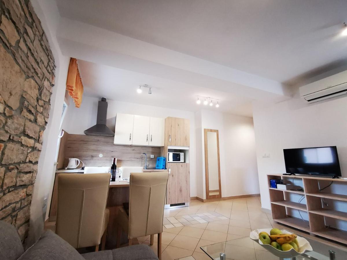Meressa Paolia Apartments Novigrad Istria Exteriör bild
