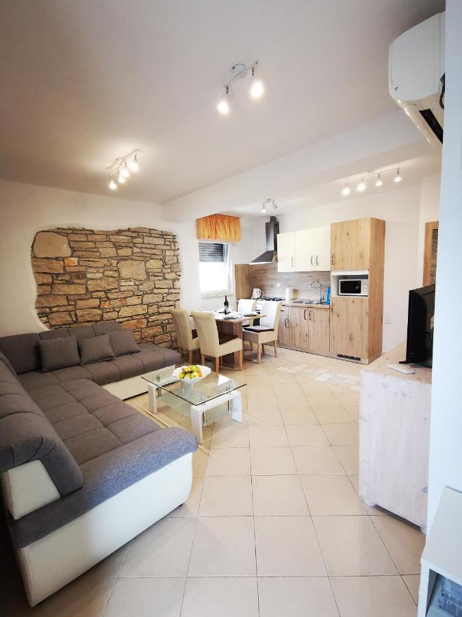 Meressa Paolia Apartments Novigrad Istria Exteriör bild