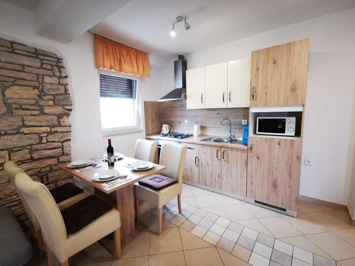Meressa Paolia Apartments Novigrad Istria Exteriör bild