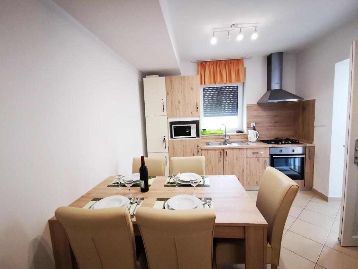 Meressa Paolia Apartments Novigrad Istria Exteriör bild