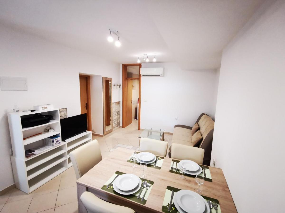 Meressa Paolia Apartments Novigrad Istria Exteriör bild