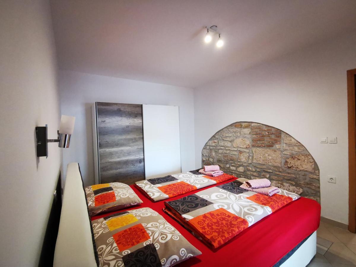 Meressa Paolia Apartments Novigrad Istria Exteriör bild