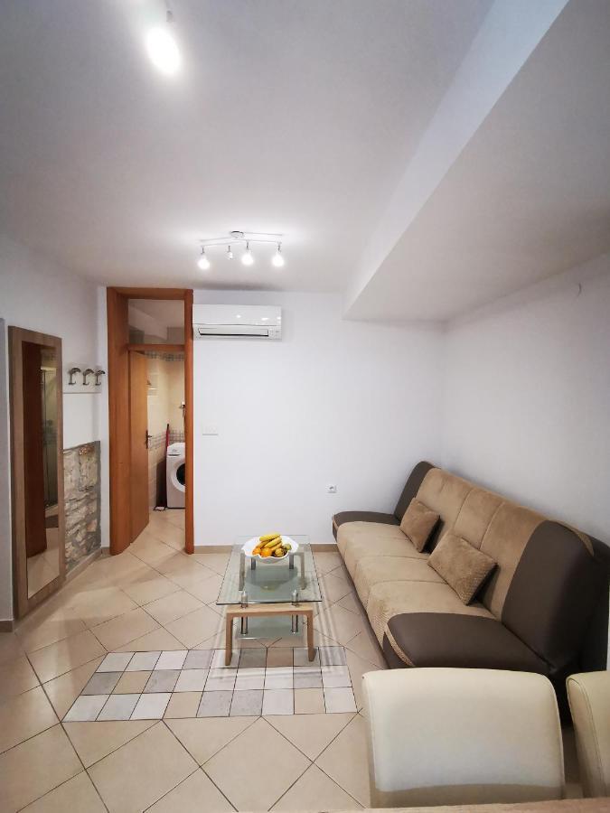 Meressa Paolia Apartments Novigrad Istria Exteriör bild