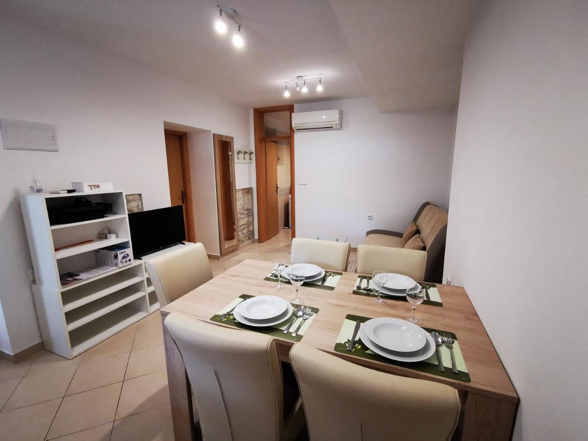 Meressa Paolia Apartments Novigrad Istria Exteriör bild