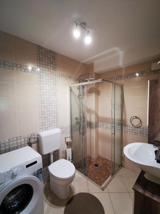 Meressa Paolia Apartments Novigrad Istria Exteriör bild