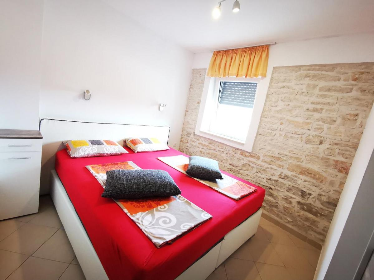 Meressa Paolia Apartments Novigrad Istria Exteriör bild
