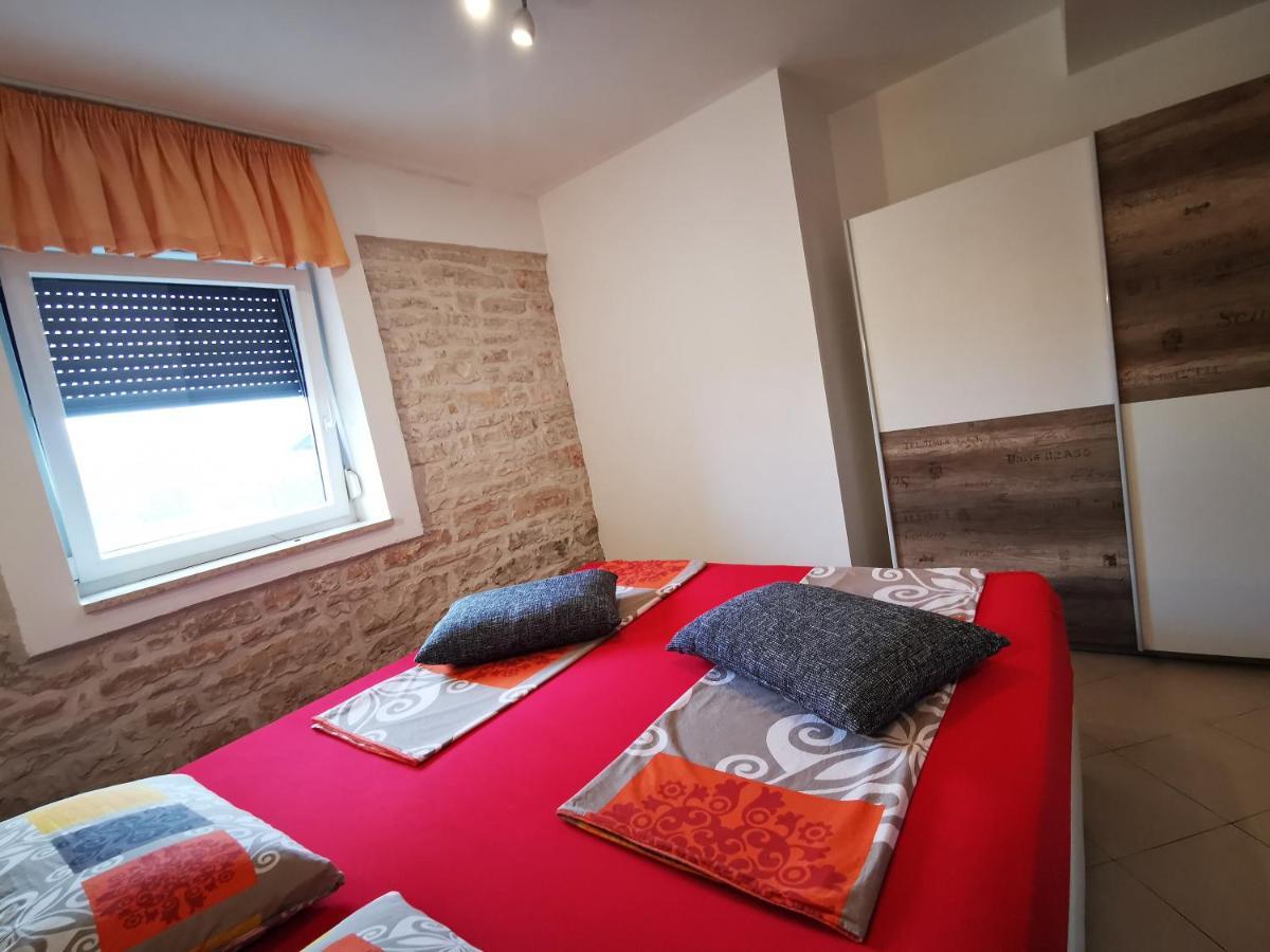Meressa Paolia Apartments Novigrad Istria Exteriör bild