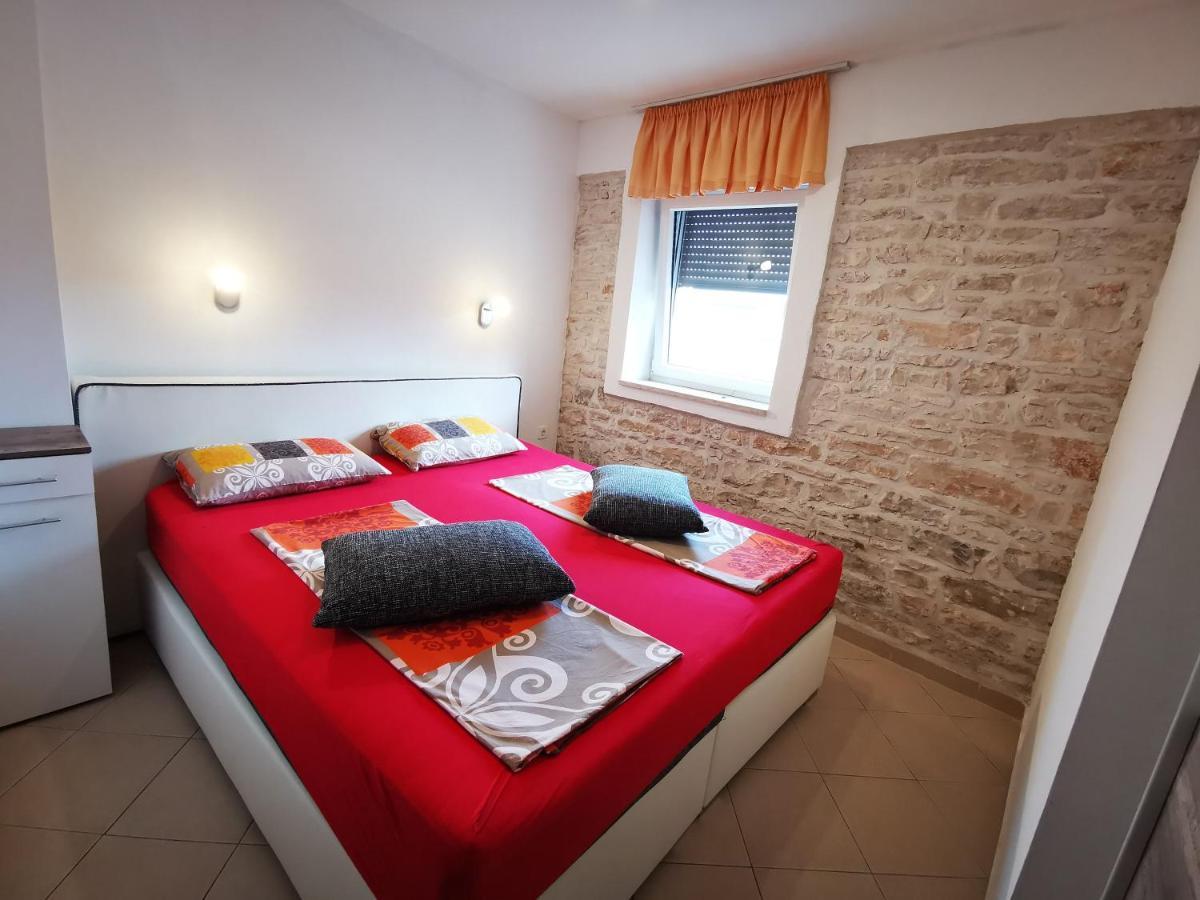 Meressa Paolia Apartments Novigrad Istria Exteriör bild
