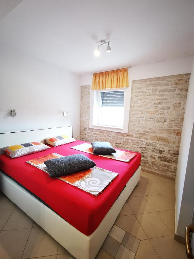 Meressa Paolia Apartments Novigrad Istria Exteriör bild